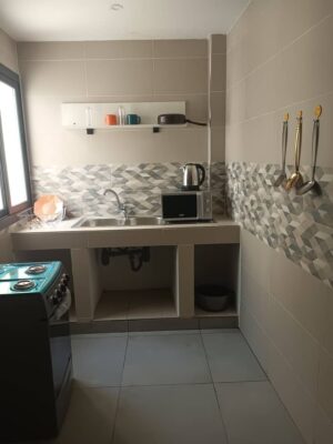 Appartement 2 chambres et Salon à point E – Image 3